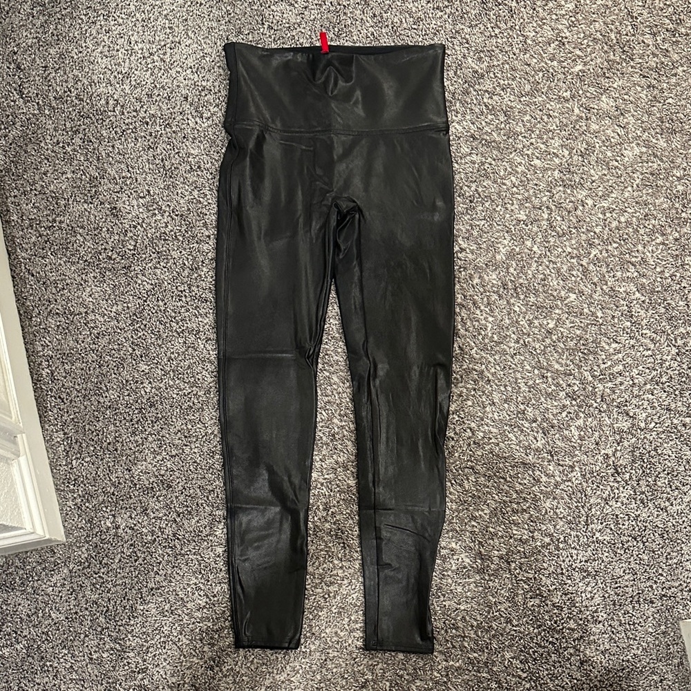 SPANX Black High-Rise Leggings